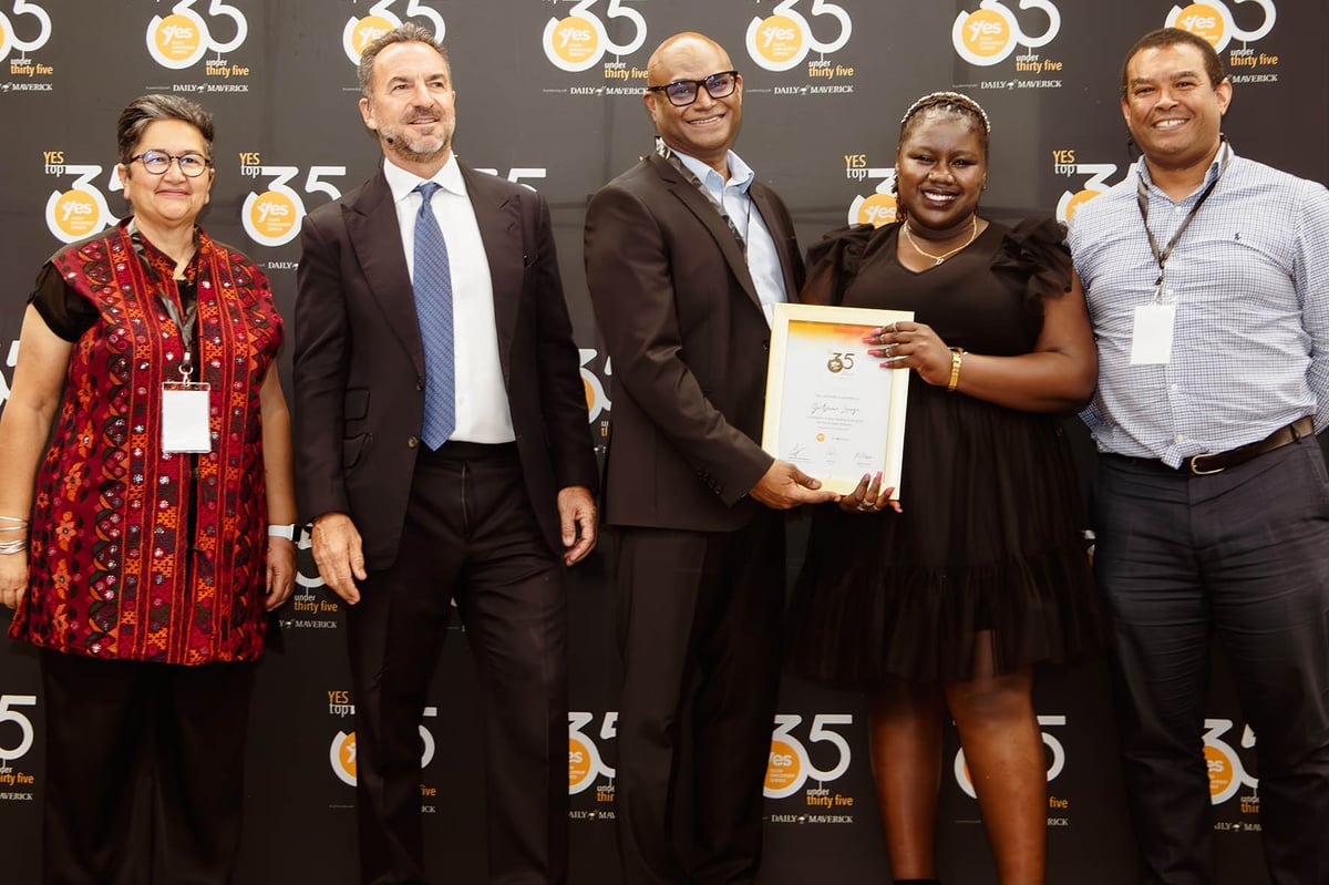 Horizontal copy_0022_Dean Ndlovu01_459