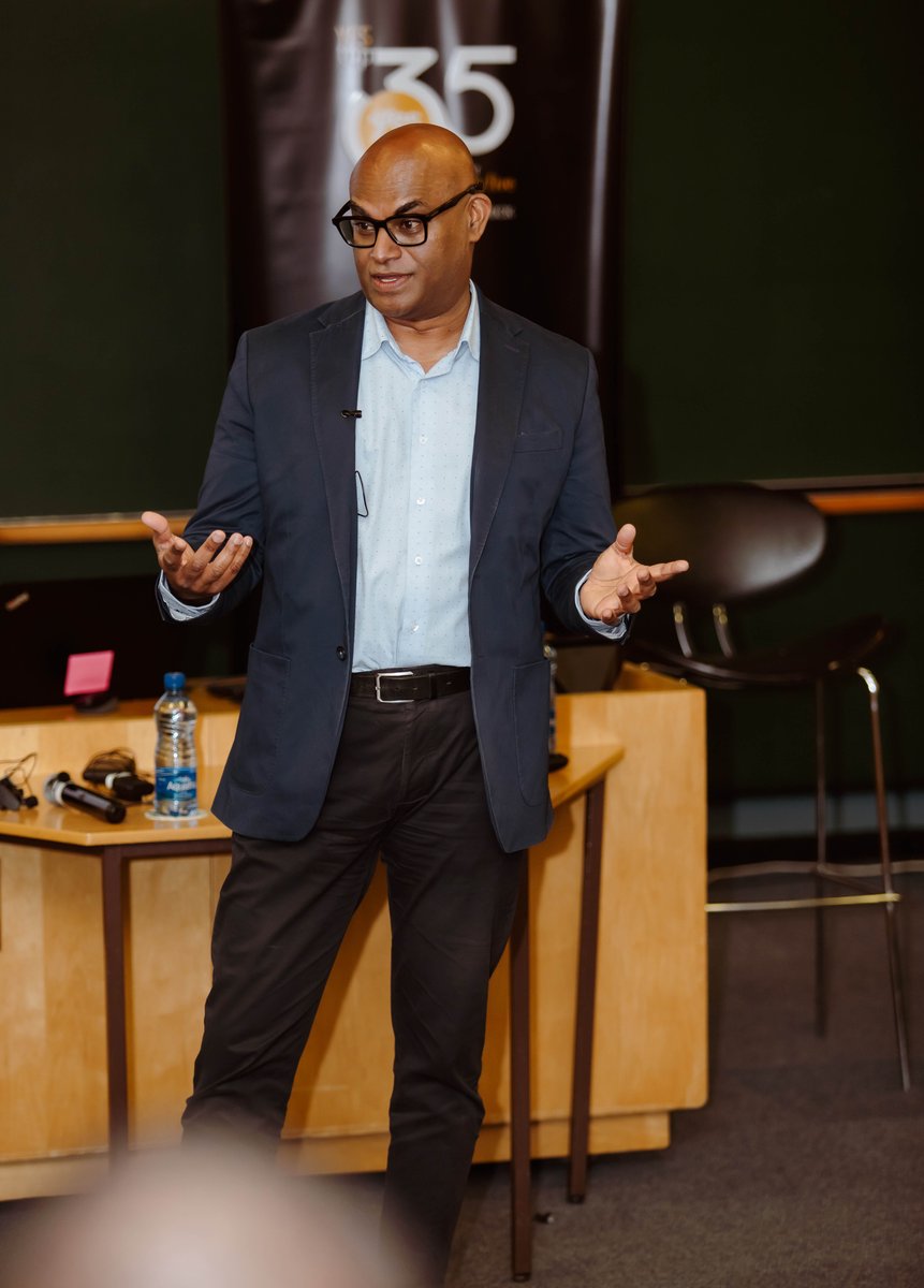 Vertical_0001_Dean Ndlovu01_57